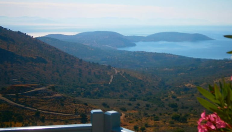Οικολογικός Ξενώνας «Philothea» - Δροσοπηγή Μάνης