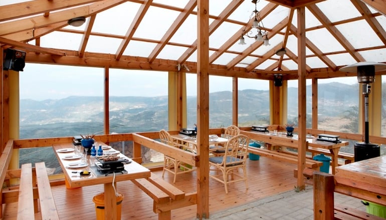 Υάδες Mountain Resort