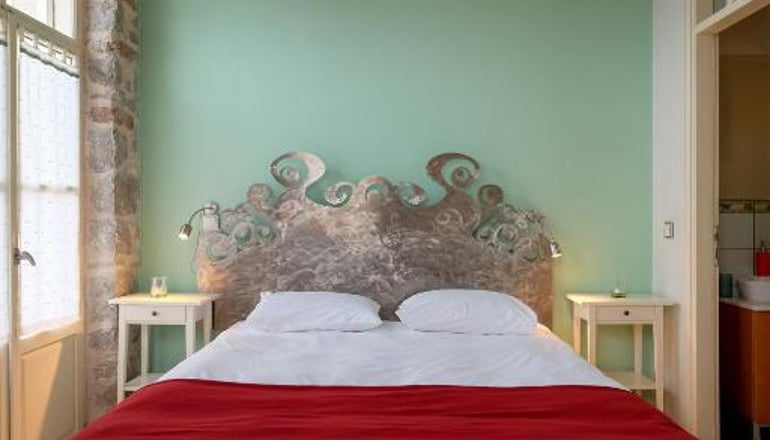 Ξενώνας Κυριακή & Αμφίκλεια Suites - Αμφίκλεια, Παρνασσός