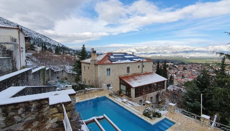 Ξενώνας Κυριακή & Αμφίκλεια Suites - Αμφίκλεια, Παρνασσός