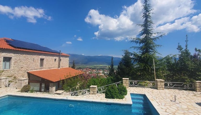 Ξενώνας Κυριακή & Αμφίκλεια Suites - Αμφίκλεια, Παρνασσός