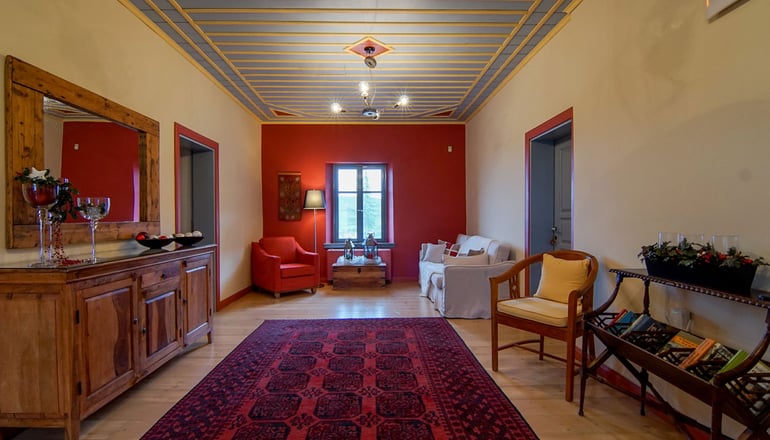 Ξενώνας Κυριακή & Αμφίκλεια Suites - Αμφίκλεια, Παρνασσός