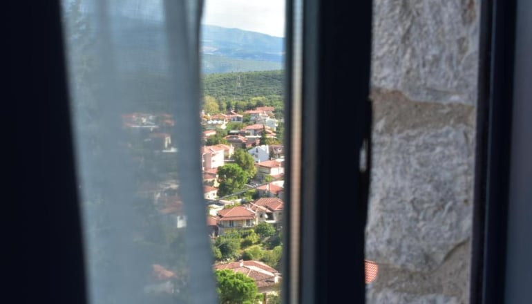 Ξενώνας Κυριακή & Αμφίκλεια Suites - Αμφίκλεια, Παρνασσός