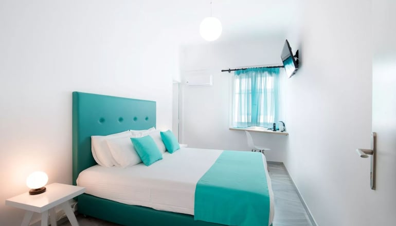 Acqua Vatos Santorini