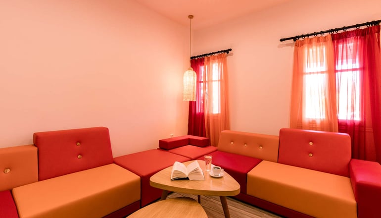 Acqua Vatos Santorini