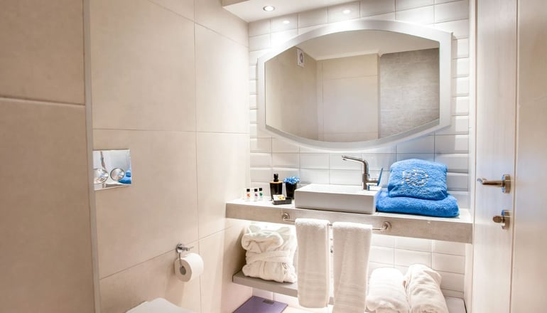 Acrotel Lily Ann Boutique