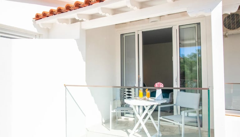 Acrotel Lily Ann Boutique