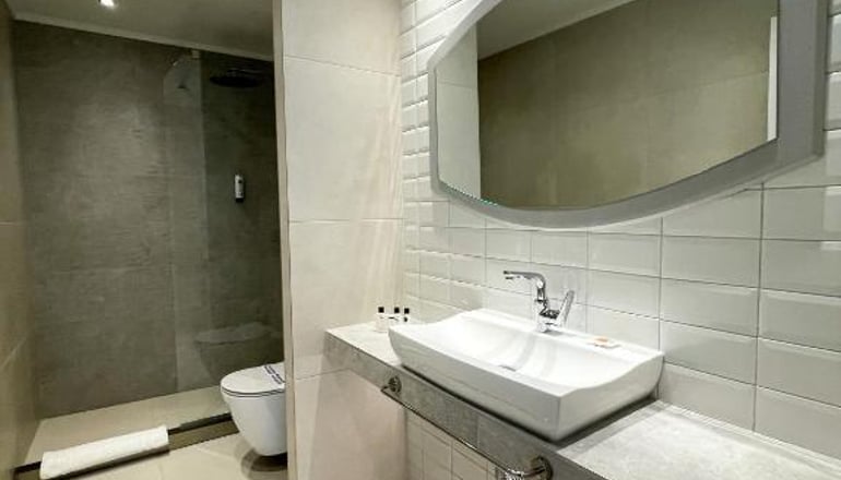 Acrotel Lily Ann Boutique