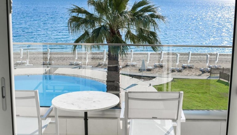 Acrotel Lily Ann Boutique