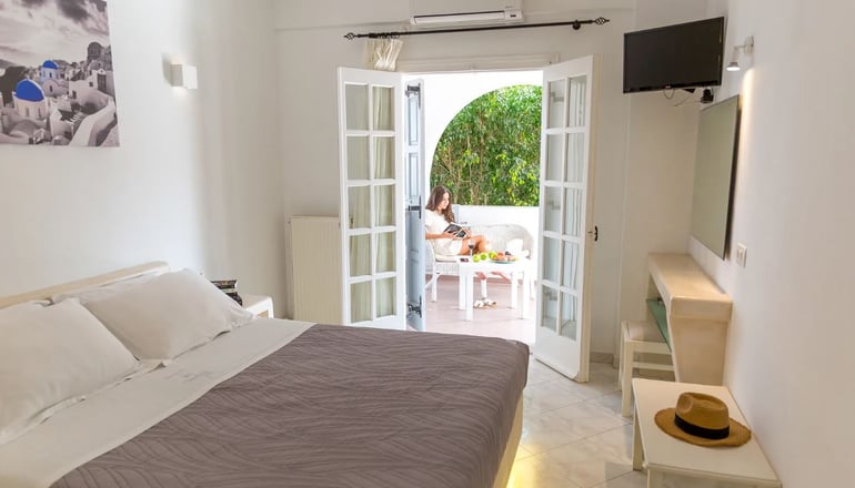 Acrothea Suites & Villas