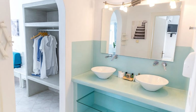 Acrothea Suites & Villas