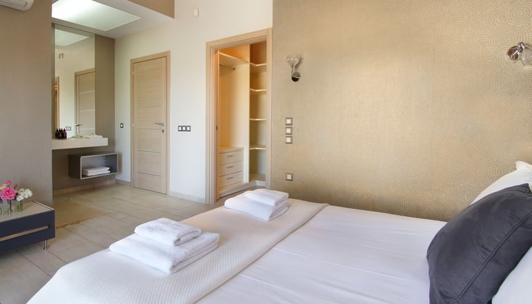 Adam & Eve Villas by Bill & John Apartments Athens