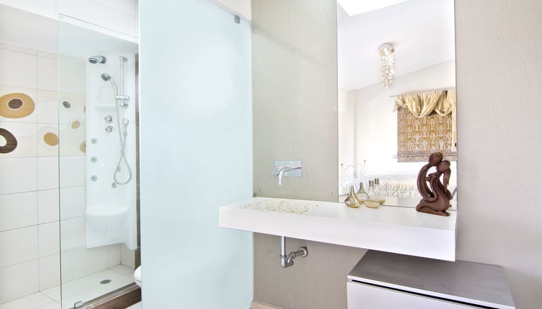 Adam & Eve Villas by Bill & John Apartments Athens