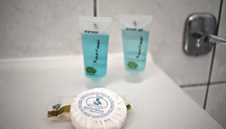 Adonis Hotel & Apartments