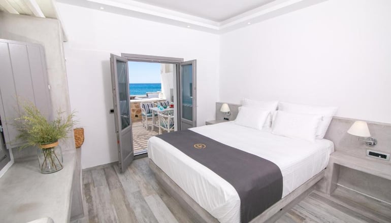 Aegean Melody Suites - Βλυχάδα, Σαντορίνη
