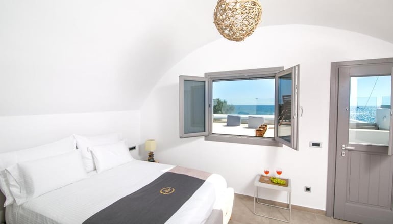 Aegean Melody Suites - Βλυχάδα, Σαντορίνη