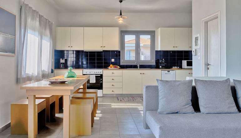 Aegina bed and culture