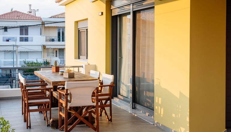 Aegina bed and culture