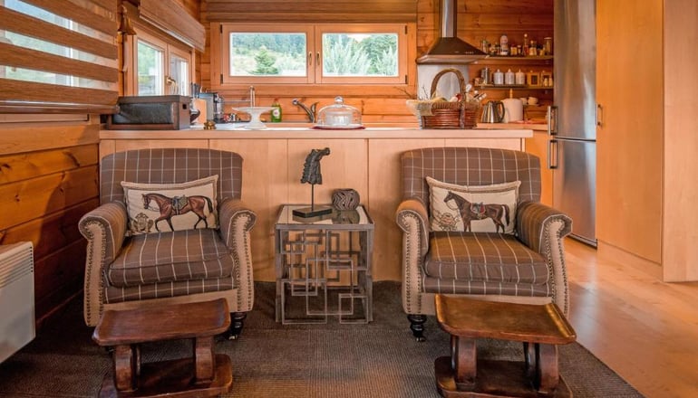 Aelia Parnassus Chalet