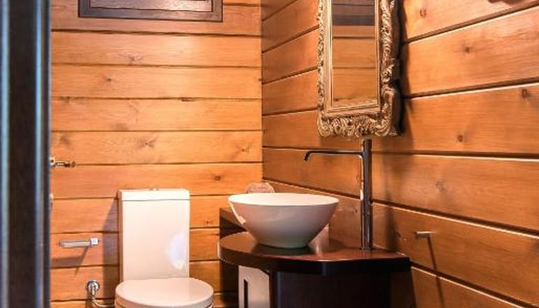 Aelia Parnassus Chalet