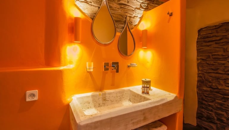 4* Aeolis Tinos Suites