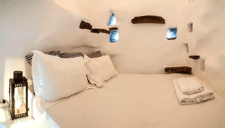 4* Aeolis Tinos Suites