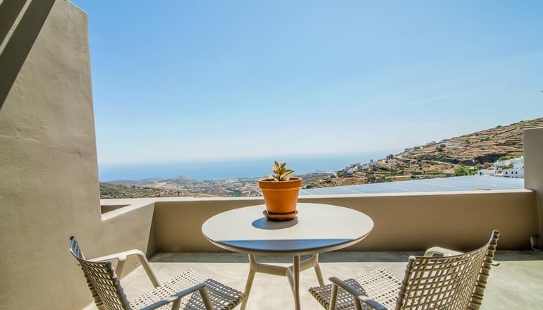 4* Aeolis Tinos Suites
