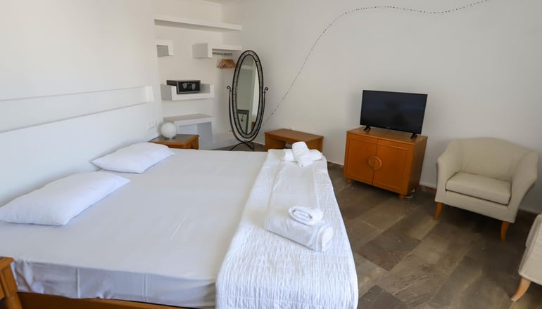 Aeolos Bay Hotel - Τήνος