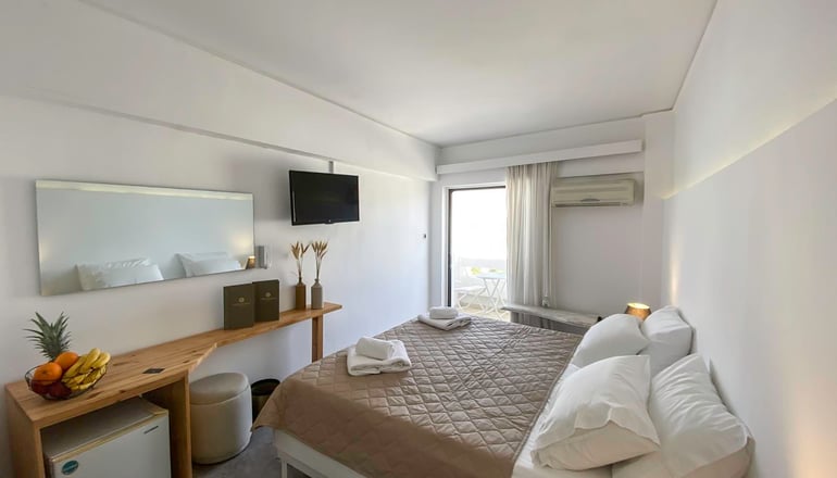 Aeolos Bay Hotel - Τήνος