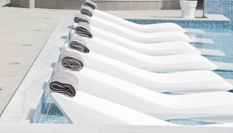 Aeonian Luxury Suites