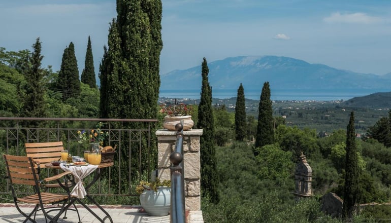 Agrikia Villa - Varvarigos Houses