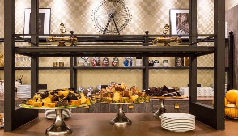 Airotel Stratos Vassilikos Hotel