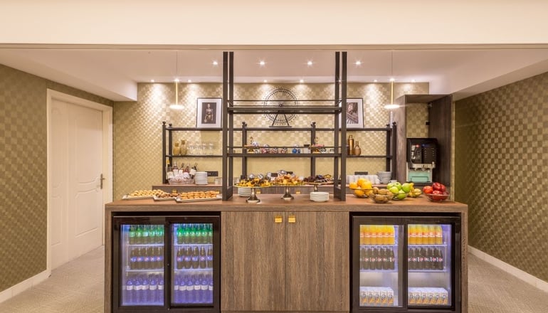 Airotel Stratos Vassilikos Hotel