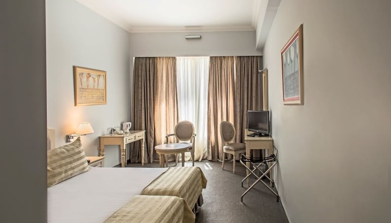 Airotel Stratos Vassilikos Hotel