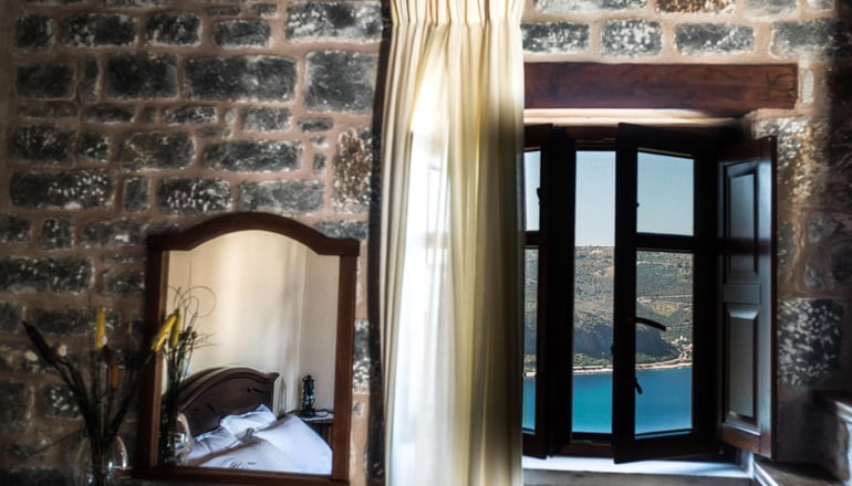 Akrolithi Guesthouse - Οίτυλο, Μάνη