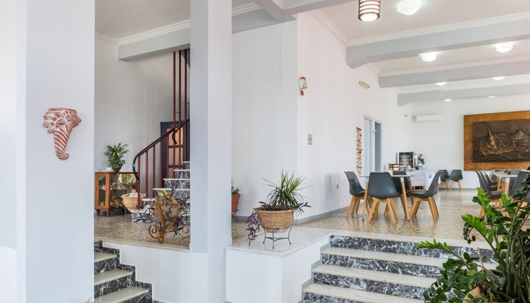 Alexandra Hotel - Μέγας Γιαλός, Σύρος
