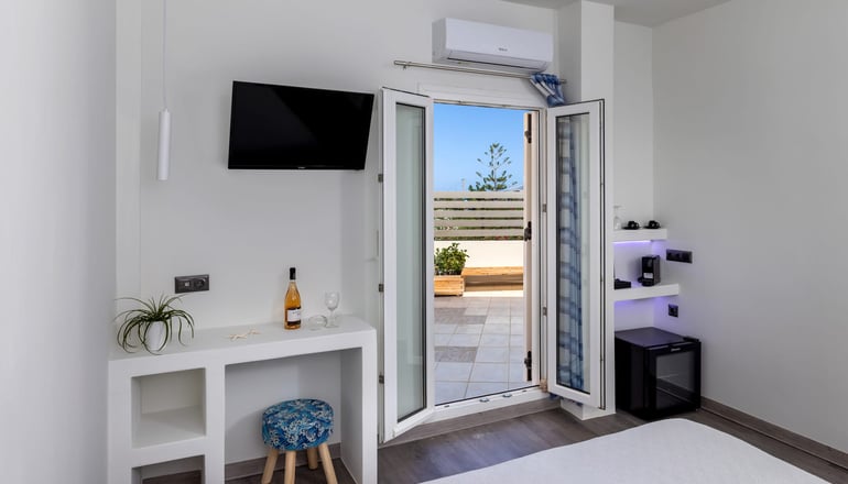 Alexandra Hotel - Μέγας Γιαλός, Σύρος
