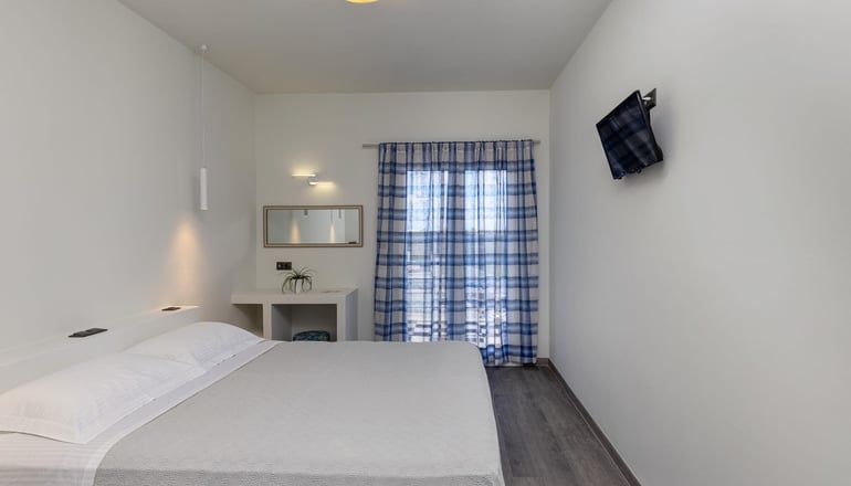 Alexandra Hotel - Μέγας Γιαλός, Σύρος