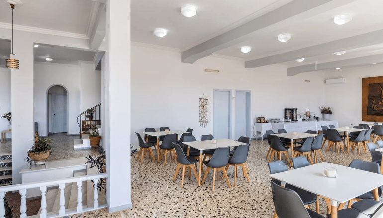 Alexandra Hotel - Μέγας Γιαλός, Σύρος