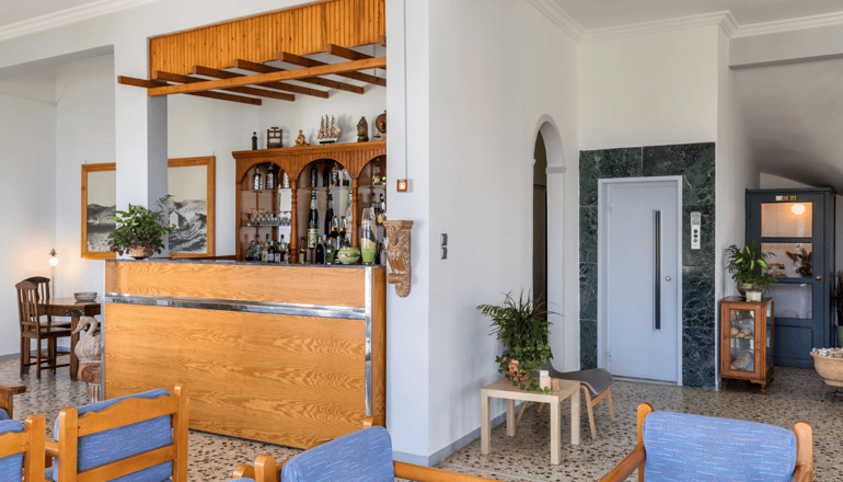 Alexandra Hotel - Μέγας Γιαλός, Σύρος