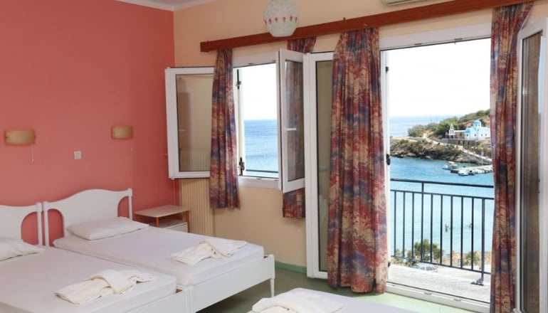 Alexandra Hotel - Μέγας Γιαλός, Σύρος