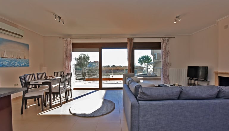 Katerina Seaview Maisonette