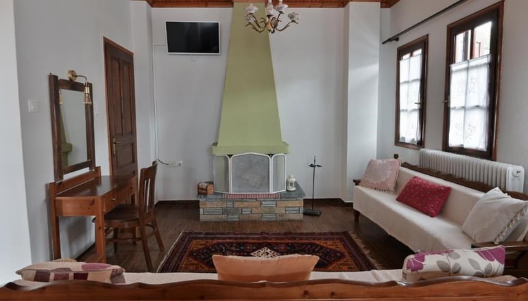 Alikopetra - Πορταριά, Πήλιο