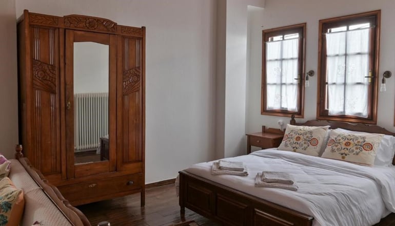 Alikopetra - Πορταριά, Πήλιο