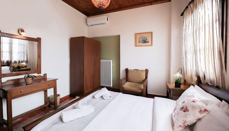 Alikopetra - Πορταριά, Πήλιο