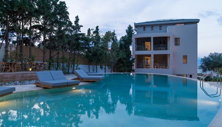 4* Alissachni Seaside Hotel - Μαύρα Λιθάρια, Κόρινθος