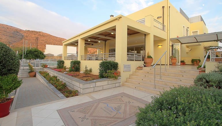 Almiriki Hotel Apartments - Λιθί, Χίος