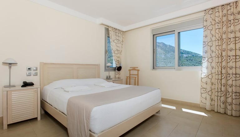 Almiriki Hotel Apartments - Λιθί, Χίος