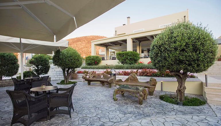 Almiriki Hotel Apartments - Λιθί, Χίος