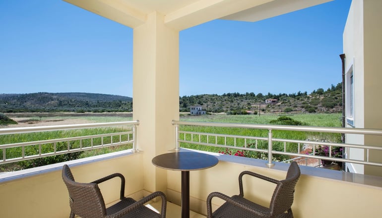 Almiriki Hotel Apartments - Λιθί, Χίος